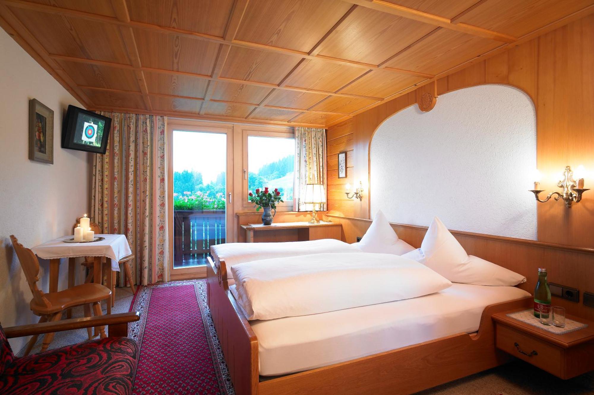 Hotel Montabella Шрунс Экстерьер фото